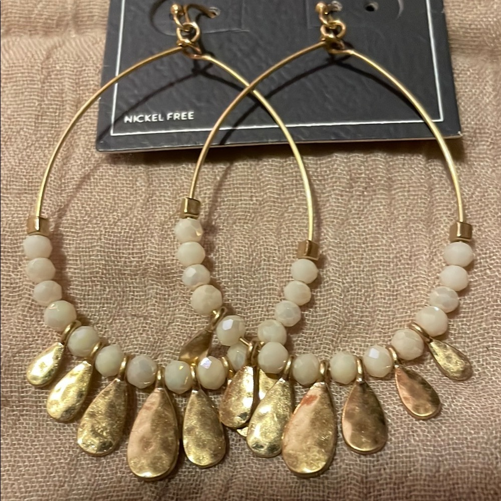 NWOT Melrose and Market Gold Hoop Dangly Earrings